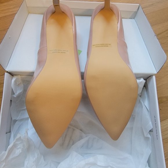 New in box Nude Patent High heel size 10 - Picture 2 of 3
